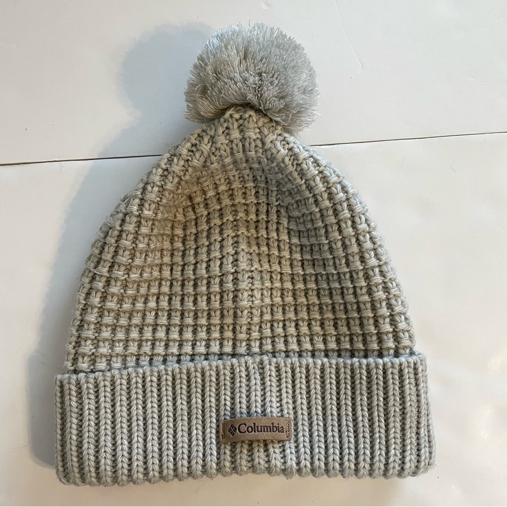 Columbia Gray Hat Toboggan Pom Top Hat Cap